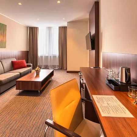 Congress Centrum Szálloda 3*