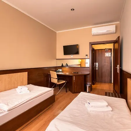 Congress Centrum Hotell 3*