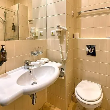 Congress Centrum Hotel 3*